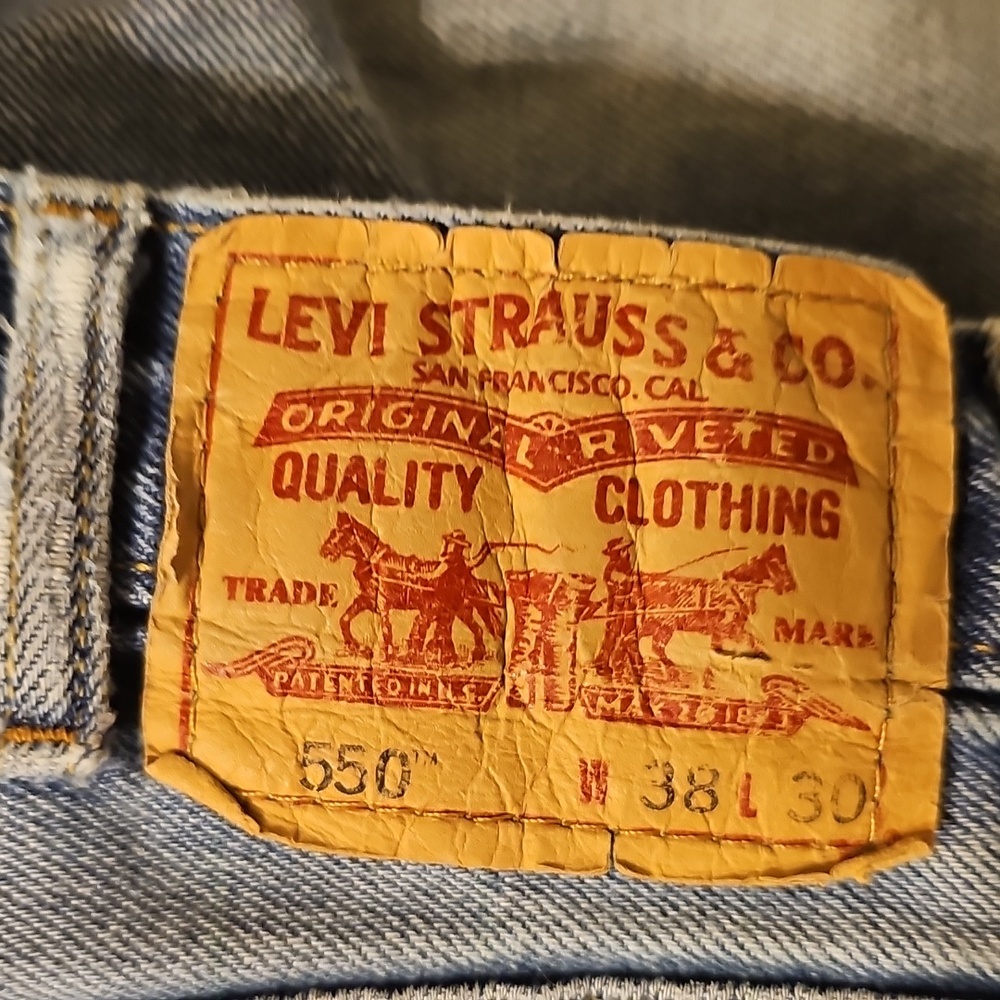Levi's 550 Relaxed Fit Classic Blue Denim Jeans W38 L30 - Picture 7 of 7